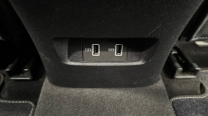 MG Hs 1.5 T-GDI Exclusive 5dr DCT Petrol Hatchback